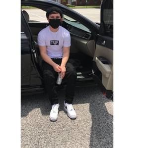 Meet your Posher, Ty